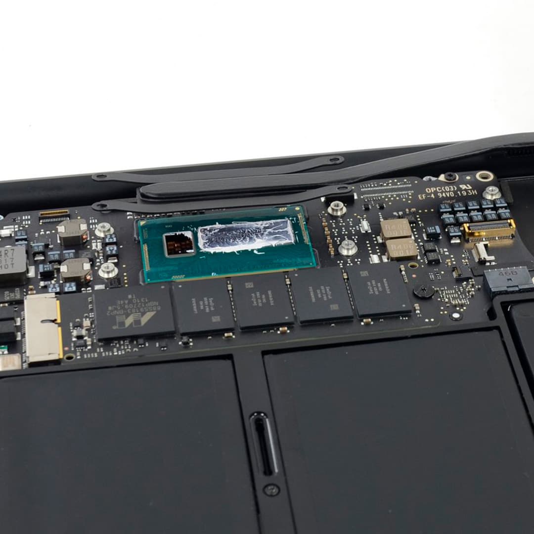 Mantenimiento Macbook Air Mid 2013 11"